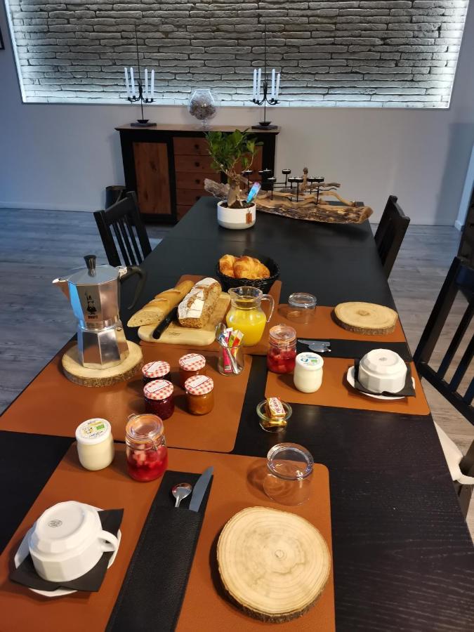 La Ferme De Pham Acomodação com café da manhã Belberaud Exterior foto